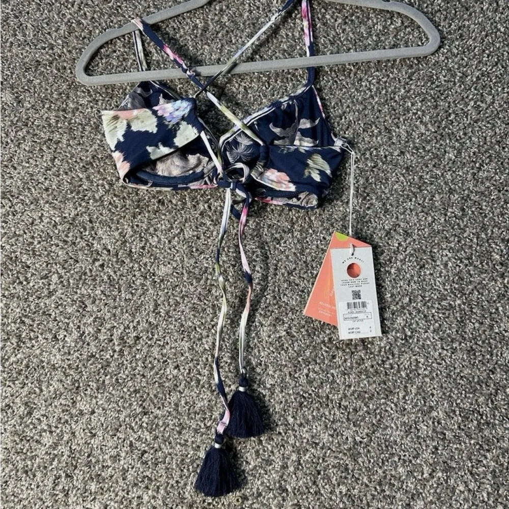 Maaji womens Underwire Bikini Top SZ Medium NWT - Picture 4 of 8